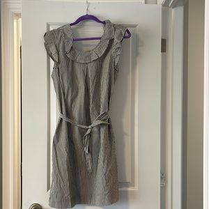 Brand - Tommy Hilfiger, size- large, color- grey and white